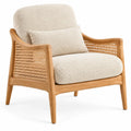 Sillón con estructura abierta con detalles de entramado, beige y marrón